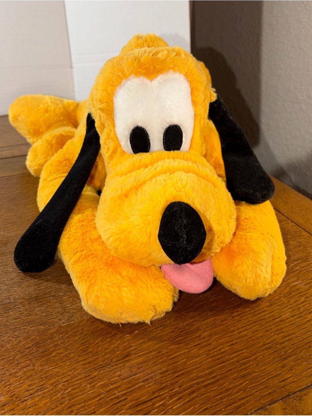 Genuine Original Disney Store Mickey Mouse Pal Pluto Dog Plush Stuffed Toy 18”L